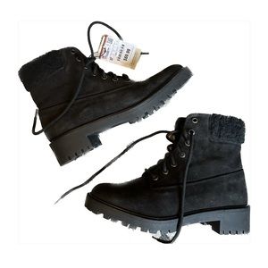 NWT Zara Leather Ankle Boots with Track Sole